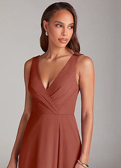 Azazie Nelly Robes de demoiselle d'honneur Robe Trapèze en Mousseline de soie Plissée Auburn image6