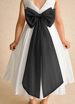 Azazie Margot Abiti da Ragazza di Fiori Abito A-Line in Chiffon Plissettato Avorio Nero image8