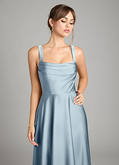 Azazie Shaude Vestidos de damas de honor Vestido de Azul Polvoriento de Satén Elástico de Corte en A con Plisado image3