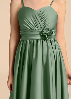 Azazie Catalina Junior Abito A-Line in Raso Elasticizzato Scollo a Cuore Matcha image8