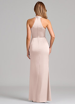 Azazie Karlotta Robes de demoiselle d'honneur Robe Fourreau en Satin extensible Plissée Rose Pâle image2