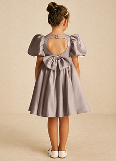 Azazie Muffin vestidos de niña de las flores Vestido de Gris Pardo de Satin Mate de Corte En A con Con mangas image1
