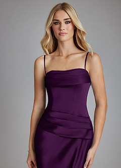 Azazie Lenya Vestidos de damas de honor Vestido de Uva de Satén Elástico de Corte Recto con Plisado image7