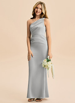 Azazie Akilah Junior Robe Fourreau en Satin extensible Plissée Argent image5