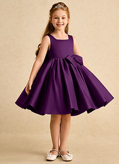 Azazie Jessie vestidos de niña de las flores Vestido de Uva de Satin Mate de Corte En A con Lazo image4