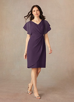 Azazie Julia Abiti per la Madre della Sposa Abito Tubino in Chiffon con Scollo a V a Pieghe Prugna image1