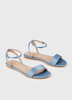 front Flache Sandalen aus Satin mit Knöchelriemen