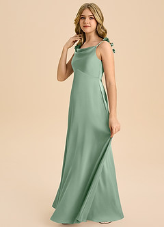 Azazie Gumdrop Junior 엠파이어 주름진 스트레치 새틴 플로어 길이 주니어 신부 들러리 드레스 image5