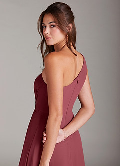 Azazie Brooke Vestidos de damas de honor Vestido de Merlot de Gasa de Corte en A con Hombro unilateral image2