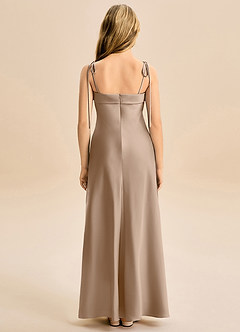 Azazie Willa Junior Robe Sirène en Satin extensible Arc Taupe image6