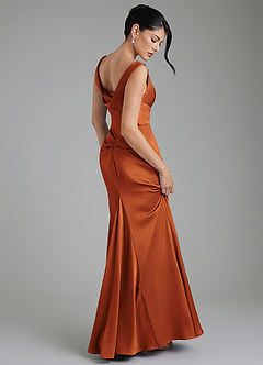 Azazie Spencer Robes de demoiselle d'honneur Robe Sirène en Satin extensible Plissée Cannelle image2
