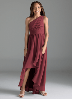 Azazie Mathilda Junior Robe Trapèze en Mousseline de soie Plissée Merlot image4