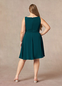 Azazie Shirley Mère de la mariée Robes Robe Trapèze en Mousseline de soie Plissé Scoop Vert Pin image12