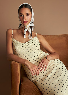 Alanis Cream Black Maxi Dress image9