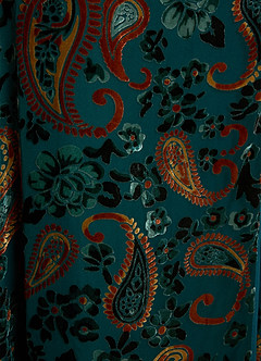 Azazie Cali Moeder van de bruid jurken Kolom Jurk van Paisley Velvet Burnout Off the Shoulder Blauwgroen Multi image7