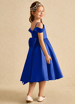 Azazie Favia Robe Demoiselle D'honneur Fillette Robe Trapèze en Mat Satiné Épaule décolletée Bleu Roi image3