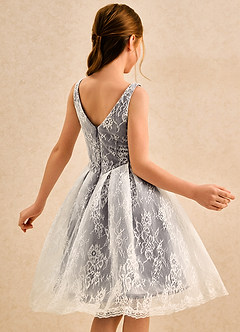 Azazie Cubbie Girls Formal Robe Demoiselle D'honneur Fillette Robe Trapèze en Dentelle Gris Acier image2
