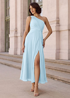 Azazie Brooke Robes de demoiselle d'honneur Robe Trapèze en Mousseline de soie Une épaule Bleu Ciel image2