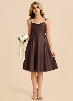 Azazie Bear Junior Robe Trapèze en Satin extensible Encolure en Forme de Cœur Ganache image6