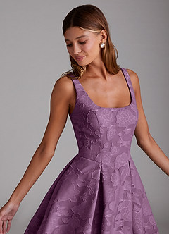 Azazie Amalie Brautjungfernkleider A-Linie Plissee Blumen-Burnout Kleid Blauregen image5