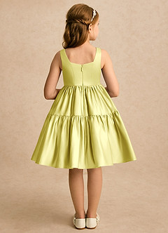 Azazie Myla Robe Demoiselle D'honneur Fillette Robe Trapèze en Mat Satiné Plissé Sorbet Citron image2