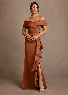 Azazie Kirsty Mère de la mariée Robes Robe Fourreau en Satin extensible Épaule décolletée Cuivre image1
