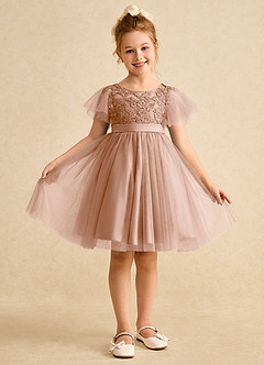 Azazie Queenie Robe Demoiselle D'honneur Fillette Robe Trapèze en Dentelle Champagne Rosé image1