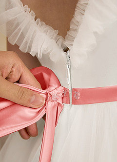 Azazie Amber Abiti da Ragazza di Fiori Abito A-Line in Tulle Fiocco Avorio Corallo image6