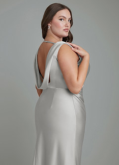 Azazie Kieryn Vestidos de madrinha de casamento Vestido Prata de Cetim elástico de sereia com Plissado image13