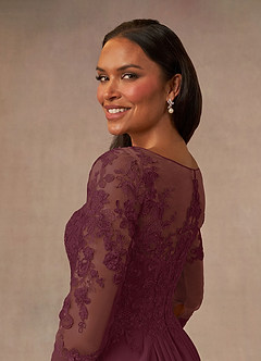 Azazie Calanthe vestidos de madre de la novia Vestido de Cabernet de Gasa de Corte En A con Scoop image4