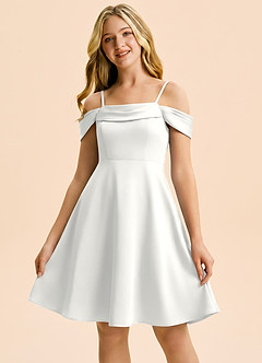Azazie Anselie Junior Robe Trapèze en Satin extensible Épaules dénudées Blanc image5