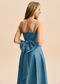 Azazie Rumi Junior Robe Trapèze en Satin extensible Plissée Bermude image6