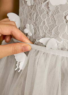 Azazie Darlina Robe Demoiselle D'honneur Fillette Robe Princesse en Tulle Dentelle Ivoire Givre image12