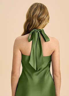 Azazie Chickie Junior Robe Fourreau en Satin extensible Plissée Genévrier image6