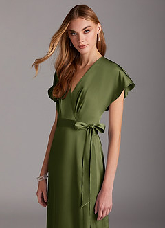 Azazie Nico Robes de demoiselle d'honneur Robe Trapèze en Satin extensible Col en V Olive image6