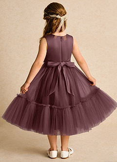 Azazie Miracle Blumenmädchenkleider A-Linie Schleifen Matte Satin Kleid Sangria image2