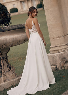 Azazie Xena Vestidos de novia Vestido Diamante Blanco de Crepé elástico de Línea A con Lentejuelas cuello pico image1