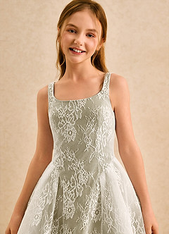 Azazie Cubbie Girls Formal vestidos de niña de las flores Vestido de Musgo Verde de Encaje de Corte en A image6