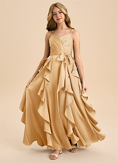 Azazie Peyton Junior Abito A-Line in Raso Elasticizzato Plissettato Oro image5