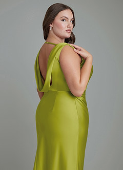 Azazie Kieryn Robes de demoiselle d'honneur Robe Sirène en Satin extensible Plissé Citronnelle image13