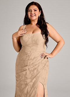 Azazie Mero Robes de demoiselle d'honneur Robe Fourreau en Blumen-Burnout Plissée Champagne image11