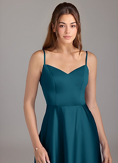 Azazie Marley Robes de demoiselle d'honneur Robe Trapèze Convertible en Satin extensible Épaule décolletée Bleu Encre image2