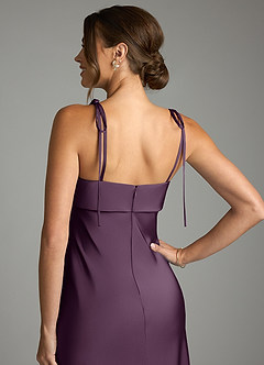 Azazie Ellia Vestidos de damas de honor Vestido de Ciruela de Satén Elástico de Corte Recto con Lazo image6