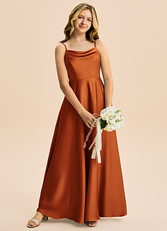 Azazie Isolde Junior Vestido de Canela de Satén Elástico de Corte en A con Plisado image2