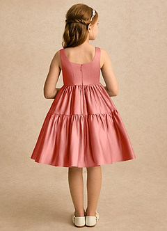 Azazie Myla Robe Demoiselle D'honneur Fillette Robe Trapèze en Mat Satiné Plissé Rose Saumon image2