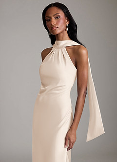 Azazie Cassiana Jurken voor bruidsmeisjes Jurk van Stretch Satijn met Zeemeermin Geplooid Wit Albast image3