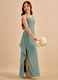 Azazie Cannoli Girls Formal Robe Demoiselle D'honneur Fillette Robe Trapèze en Mousseline de soie Plissé Sauge D'argent image4