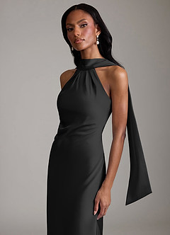 Azazie Cassiana Vestidos de damas de honor Vestido de Negro de Satén Elástico de Corte Sirena con Plisado image3