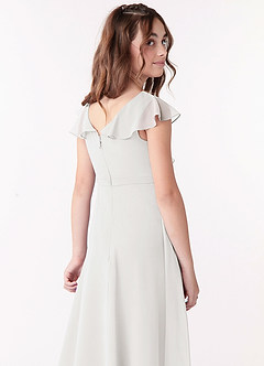 Azazie Posie Junior Vestido de Blanco de Gasa de Corte en A con Volante image5