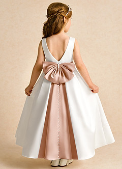 Azazie Cherry 플라워 걸 드레스 볼가운 주름진 매트 새틴 발목 길이 드레스 image1